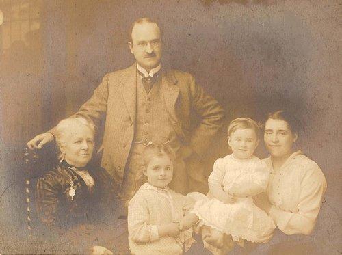 Harry and Family with his mother. Photograph courtesy of Janine Radwell
